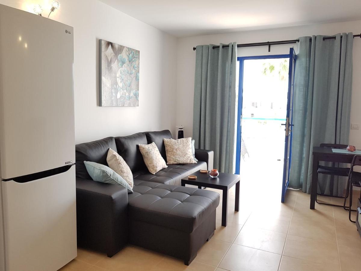 Atalaya 1St Floor Poolside Apartment Puerto del Carmen  Luaran gambar