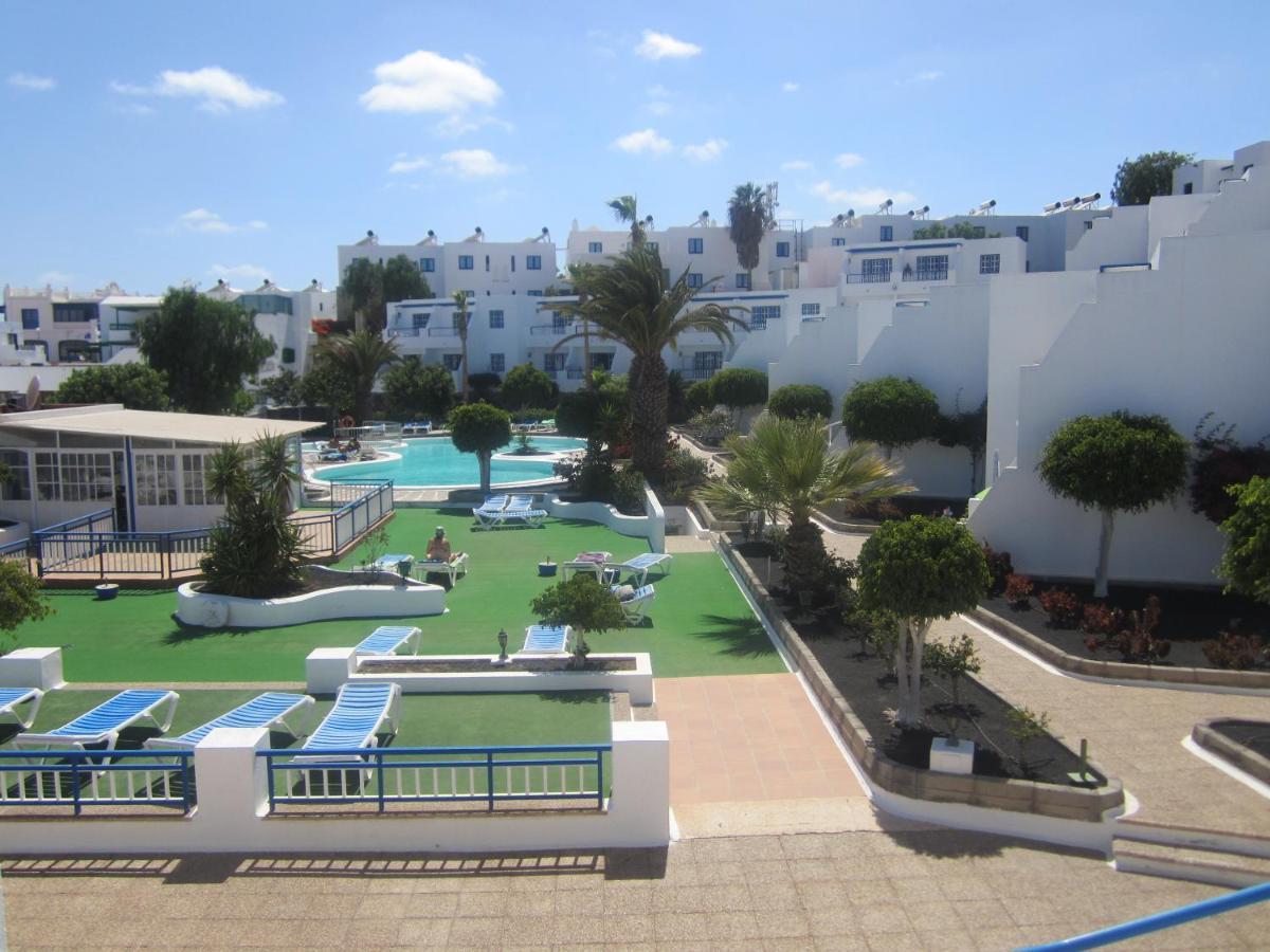 Atalaya 1St Floor Poolside Apartment Puerto del Carmen  Luaran gambar